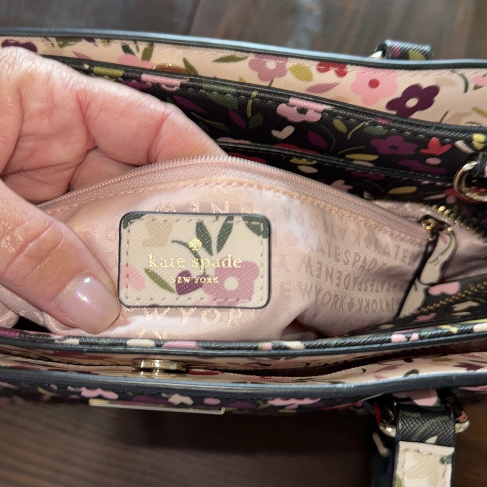 Kate Spade Floral Crossbody-Bag - Picture 10 of 11